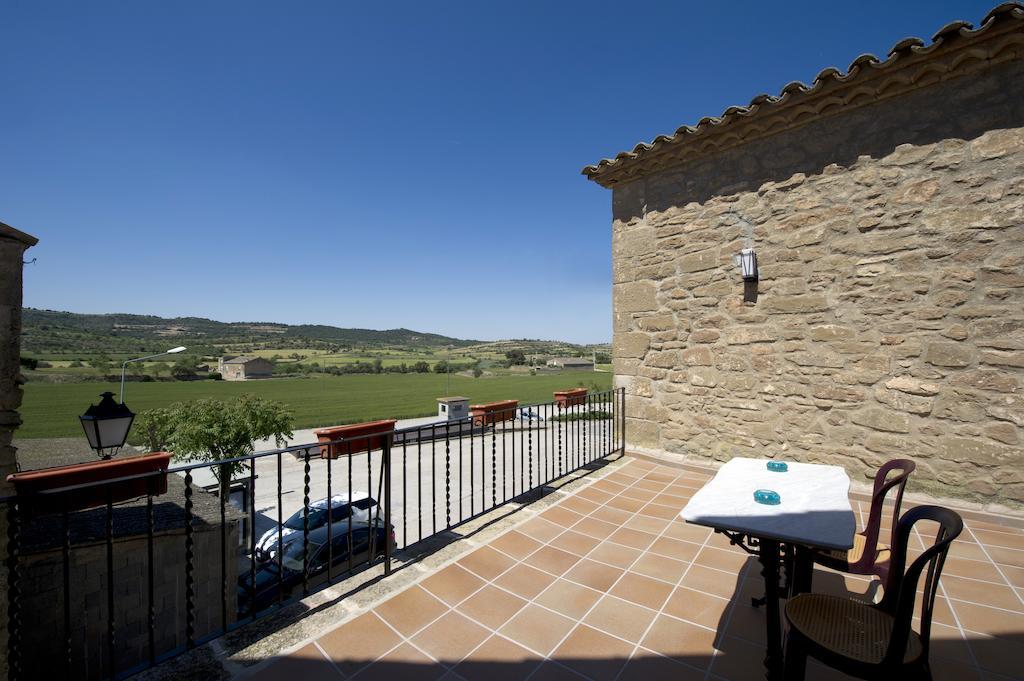 Hostal Palouet De Segarra Exterior photo