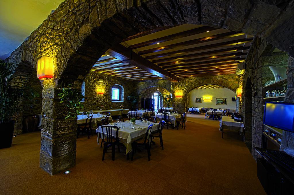 Hostal Palouet De Segarra Exterior photo