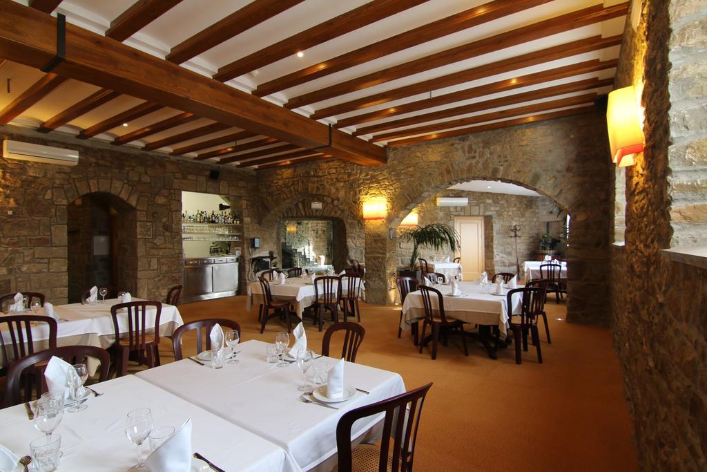 Hostal Palouet De Segarra Exterior photo